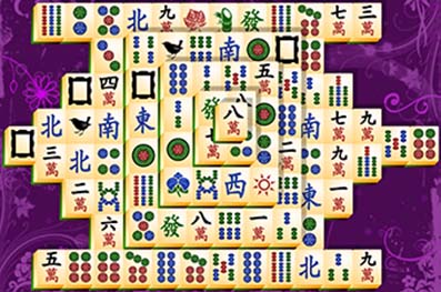 پرونده:Mahjong-bazi.jpg